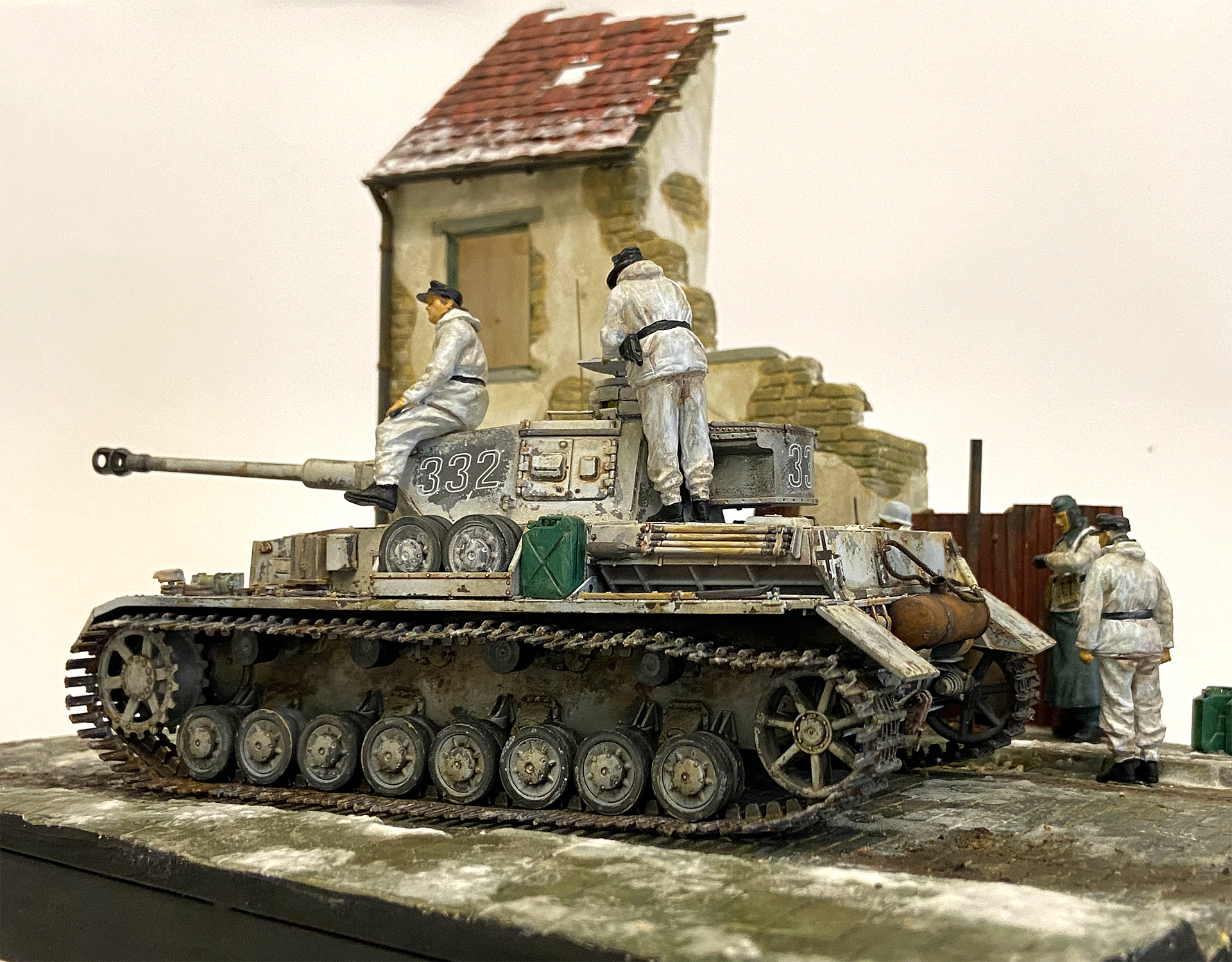 RYEFIELD 5102 1/35 PZ.KPFW.IV AUSF.G W/WORKAHLE WINTERKETTEN TRAKCS RYEFIELD 5102 1/35 PZ.KPFW.IV AUSF.G W/WORKAHLE WINTERKETTEN TRAKCS